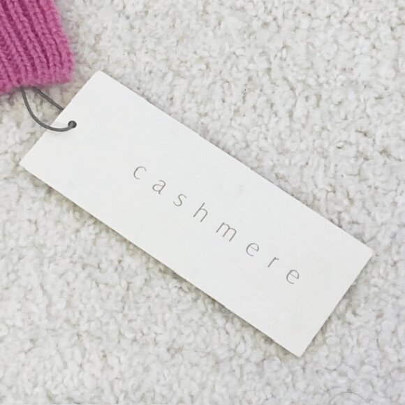 NWT 100% Cashmere $165 Nordstrom Pink Cable Knit Warm Winter Luxe Classic Scarf - Picture 6 of 8